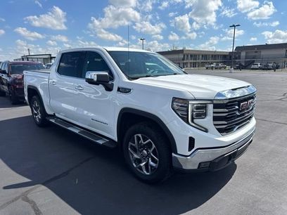 Used 2024 GMC Sierra 1500 SLT w/ SLT Premium Plus Package