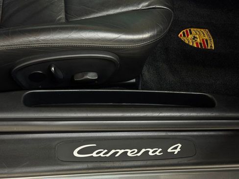 Used 2002 Porsche 911 Cabriolet image 36