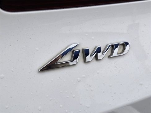 Used 2024 Genesis GV80 2.5T image 16