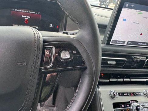 Used 2023 Lincoln Aviator AWD w/ Elements Package image 15