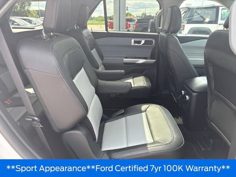 Used 2024 Ford Explorer XLT w/ Equipment Group 202A AWD/4WD image 29