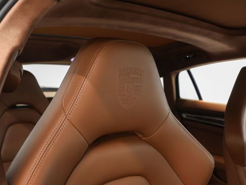 Certified 2023 Porsche Panamera GTS image 29