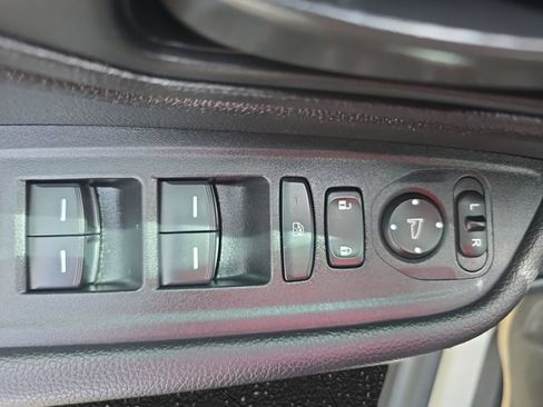 Used 2025 Honda Odyssey EX-L image 29