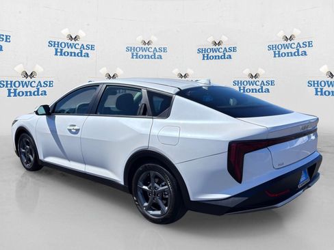 Used 2025 Kia K4 FWD image 5