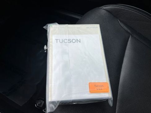 Used 2023 Hyundai Tucson Limited image 35