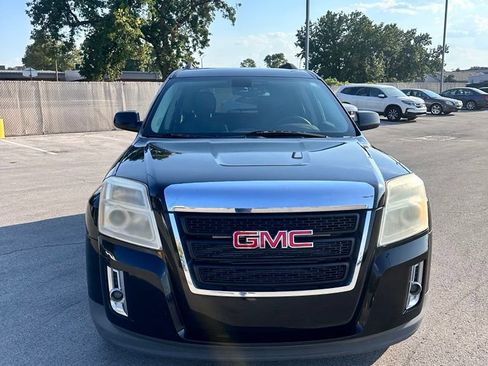 Used 2011 GMC Terrain SLE w/ Convenience Package FWD image 2