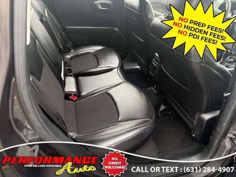 Used 2021 Jeep Compass Latitude image 9