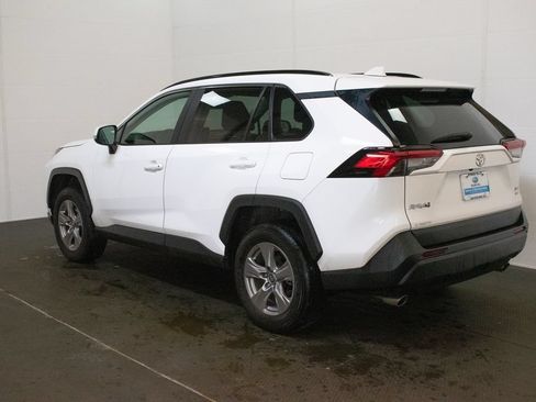 Used 2024 Toyota RAV4 XLE AWD/4WD image 7