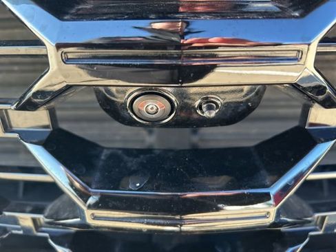 Used 2025 Chevrolet Silverado 1500 ZR2 w/ Technology Package image 3