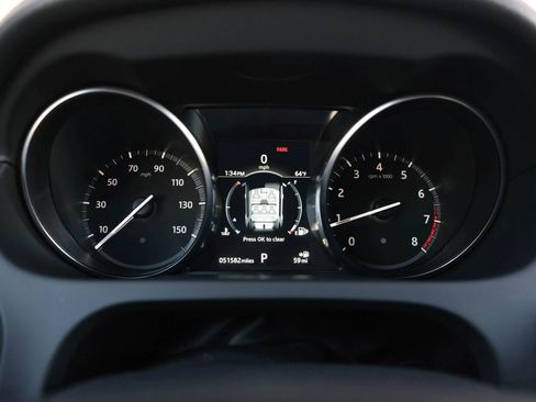 Used 2019 Land Rover Discovery Sport SE image 31