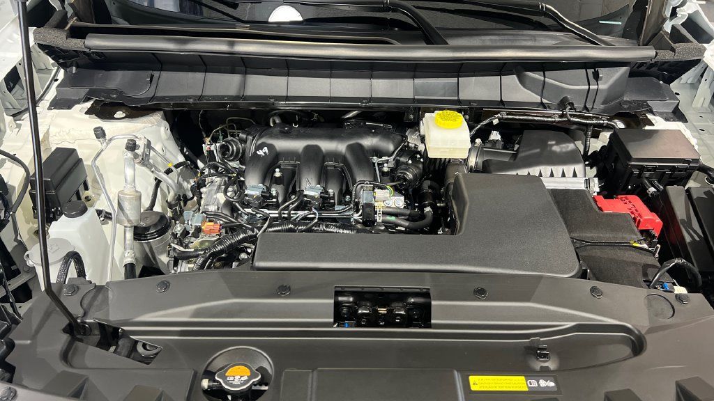 New 2026 Nissan Pathfinder Platinum AWD/4WD image 9