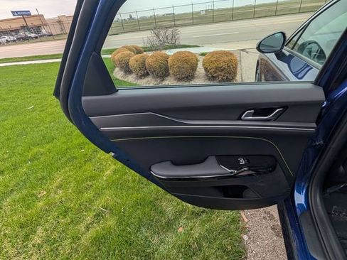 Used 2026 Kia K5 GT image 12