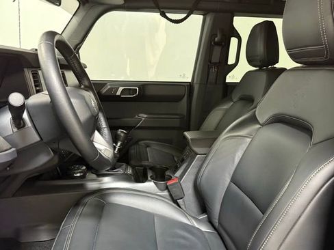 Used 2025 Ford Bronco Badlands w/ Sasquatch Package image 15