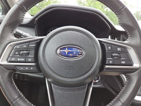 Used 2024 Subaru Outback Premium AWD/4WD image 31