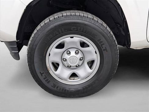 Used 2023 Toyota Tacoma SR5 image 22