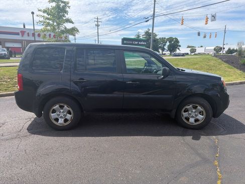 Used 2015 Honda Pilot LX image 11