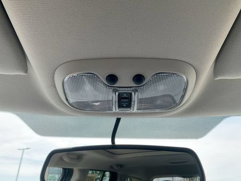Used 2016 Jeep Patriot High Altitude AWD/4WD image 18