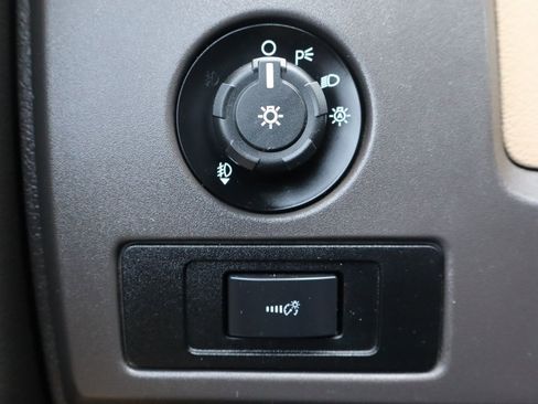 Used 2014 Ford F150 XLT w/ Equipment Group 302A Luxury image 29