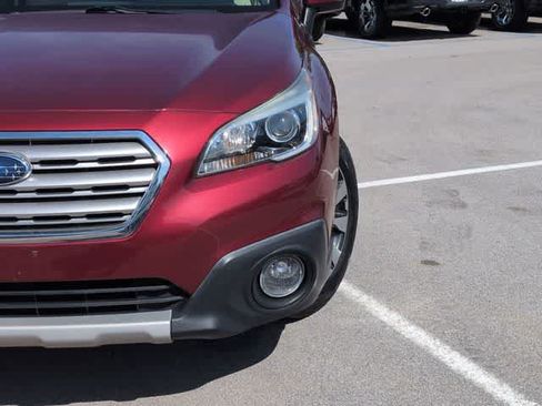Used 2015 Subaru Outback 2.5i Limited AWD/4WD image 11