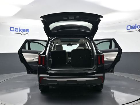 New 2025 Kia Sorento X-Line EX AWD/4WD image 60