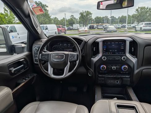 Used 2021 GMC Sierra 2500 SLT w/ SLT Convenience Package AWD/4WD image 3