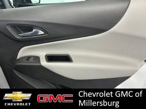 Used 2020 Chevrolet Equinox LT AWD/4WD image 27
