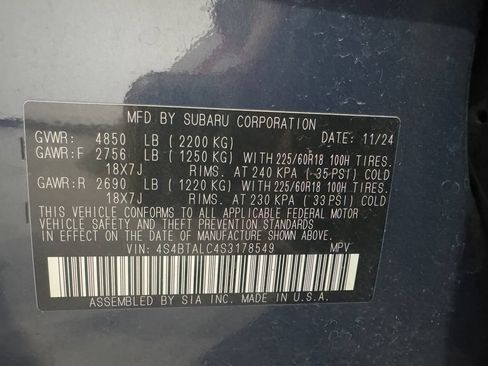 Used 2025 Subaru Outback Onyx Edition AWD/4WD image 43