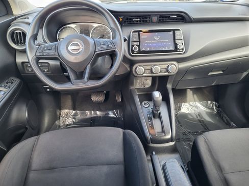 Used 2023 Nissan Kicks S image 19