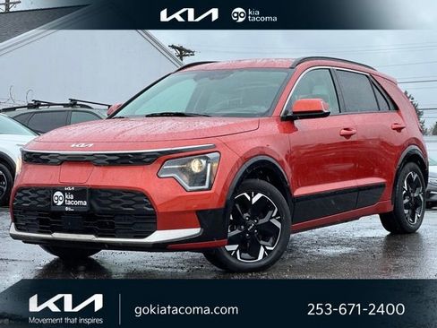 Used 2023 Kia Niro Wind w/ Wind Preserve Package image 1