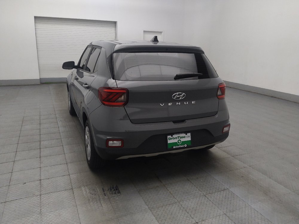 Used 2020 Hyundai Venue SE FWD image 5