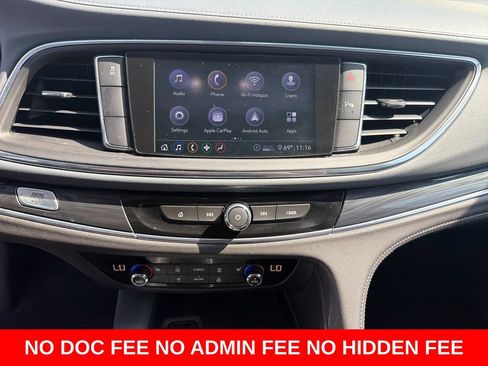 Used 2020 Buick Enclave Essence FWD image 19