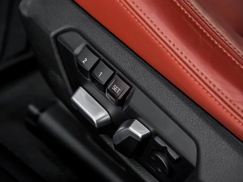 Used 2018 BMW M3 RWD image 24
