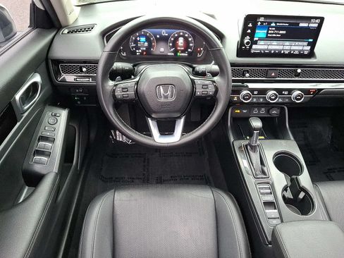 Used 2024 Honda Civic Touring image 12