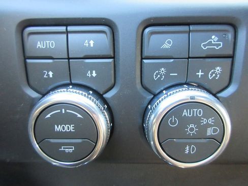 New 2026 GMC Sierra 1500 AT4X AWD/4WD image 18