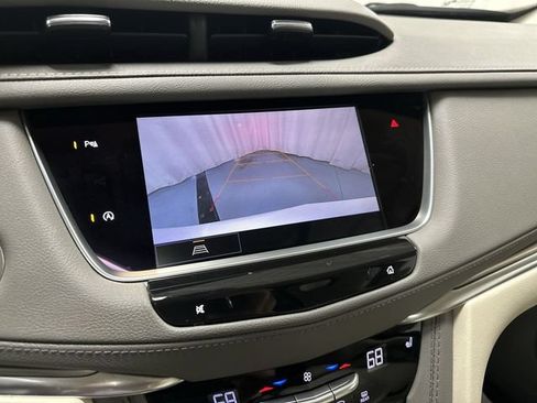 Used 2024 Cadillac XT5 Premium Luxury AWD/4WD image 13