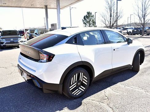 New 2026 Nissan Leaf SV+ w/ Illuminated Package FWD image 6