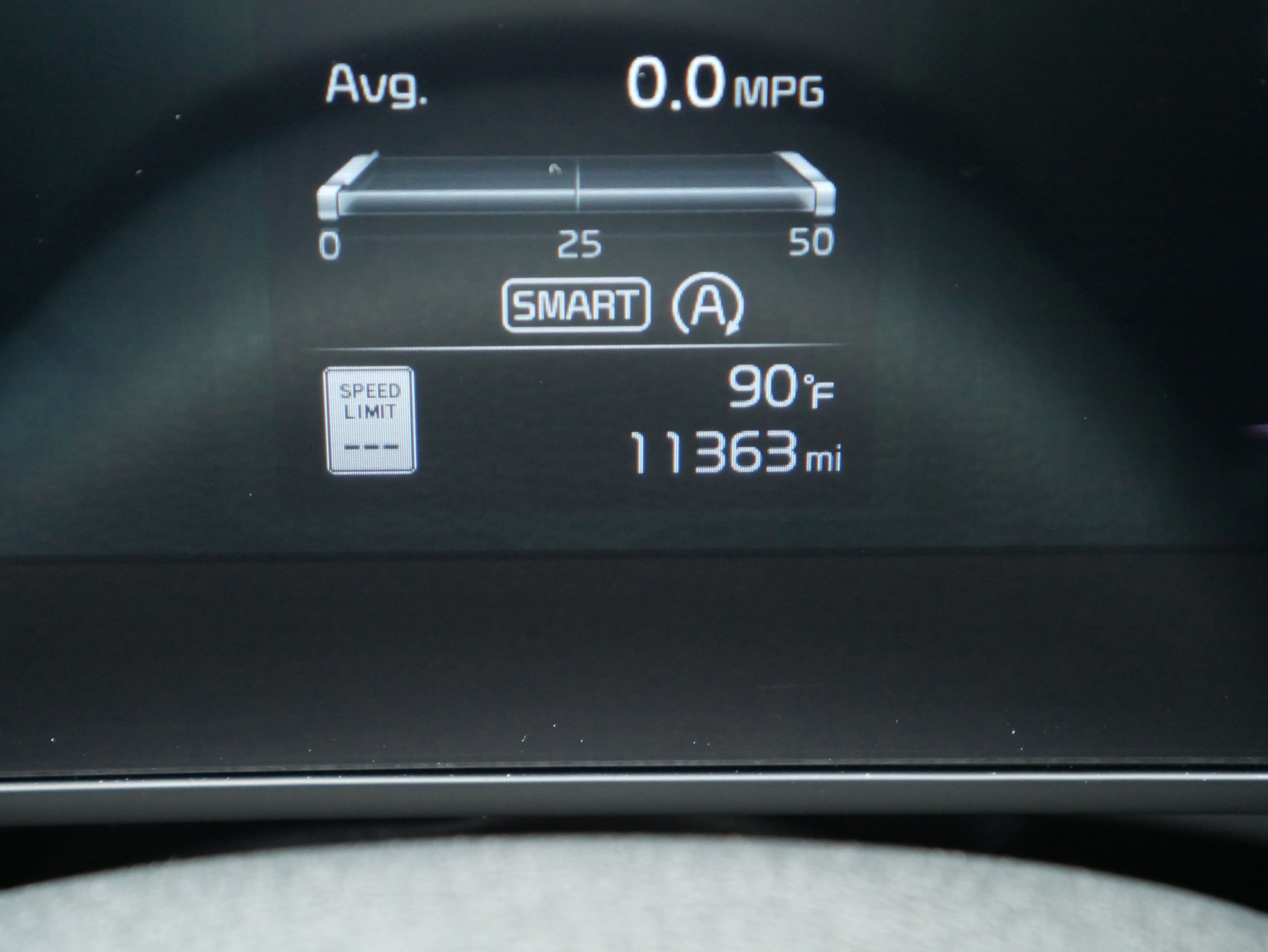 Used 2025 Kia Sportage EX AWD/4WD image 32