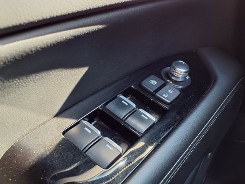 Used 2024 MAZDA CX-5 AWD 2.5 S w/ Premium Plus Pkg image 11