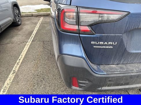Used 2022 Subaru Outback Premium image 4