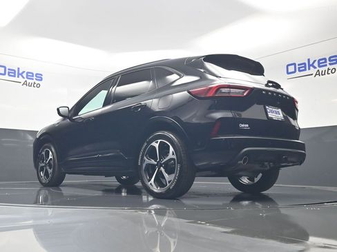 Used 2023 Ford Escape ST-Line Elite w/ Premium Technology Package AWD/4WD image 45