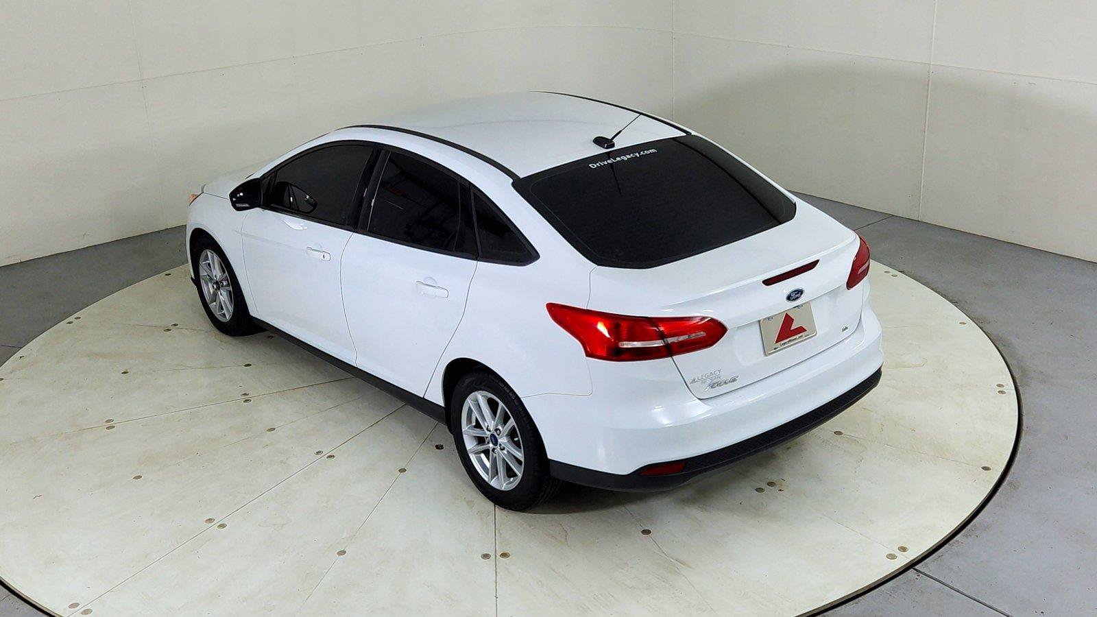 Used 2018 Ford Focus SE FWD image 20