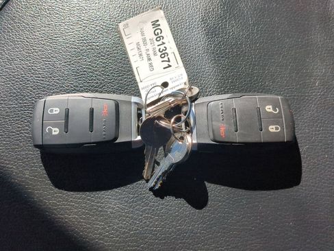 Used 2021 RAM 5500 Tradesman w/ Chrome Appearance Group image 24