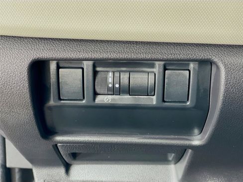 Certified 2026 Subaru Forester AWD/4WD image 15