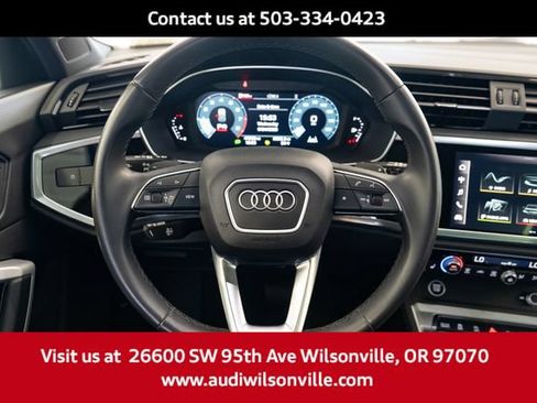 Used 2022 Audi Q3 2.0T Premium w/ Convenience Package AWD/4WD image 14