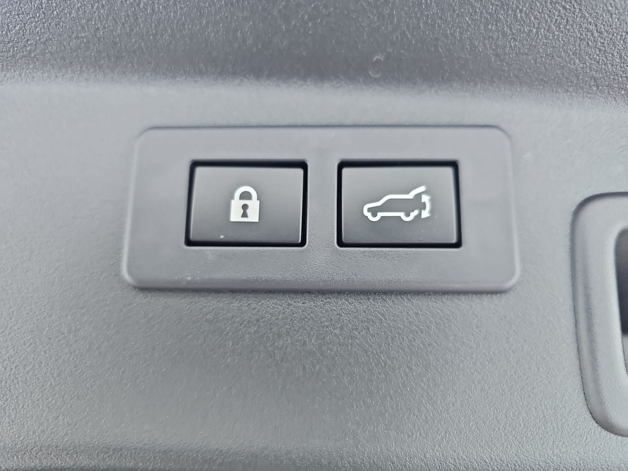 Certified 2026 Subaru Outback Limited AWD/4WD image 16