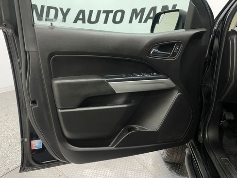 Used 2018 Chevrolet Colorado ZR2 image 13