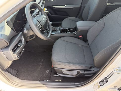 New 2026 Kia K4 FWD image 22
