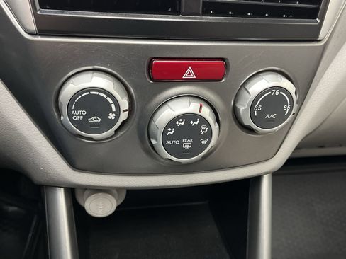 Used 2012 Subaru Forester 2.5X Limited image 18