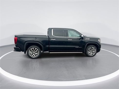 New 2026 GMC Sierra 1500 Denali image 9