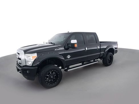 Used 2015 Ford F250 Platinum w/ FX4 Off-Road Package AWD/4WD image 9